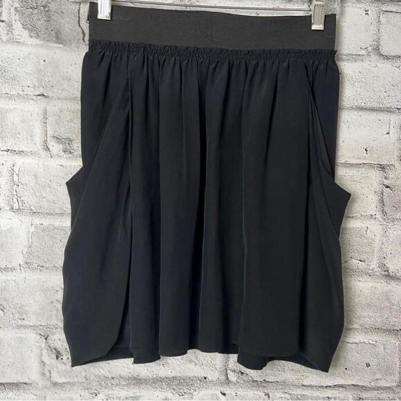 Aritzia Wilfred Black 100% Silk Tulip Skirt - Picture 3 of 7